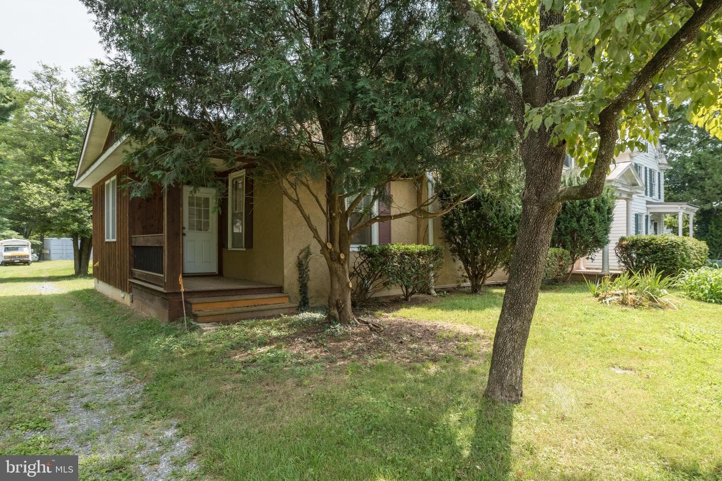 218 Treadwell Street photo 8