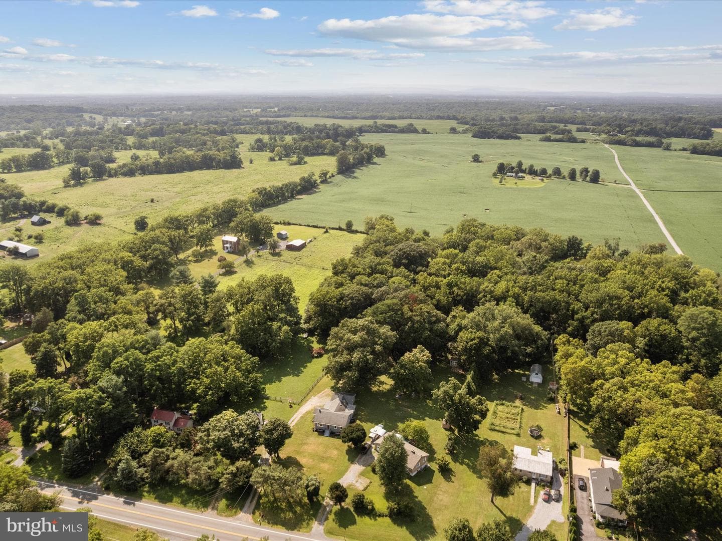 6866 Lord Fairfax Highway photo 34