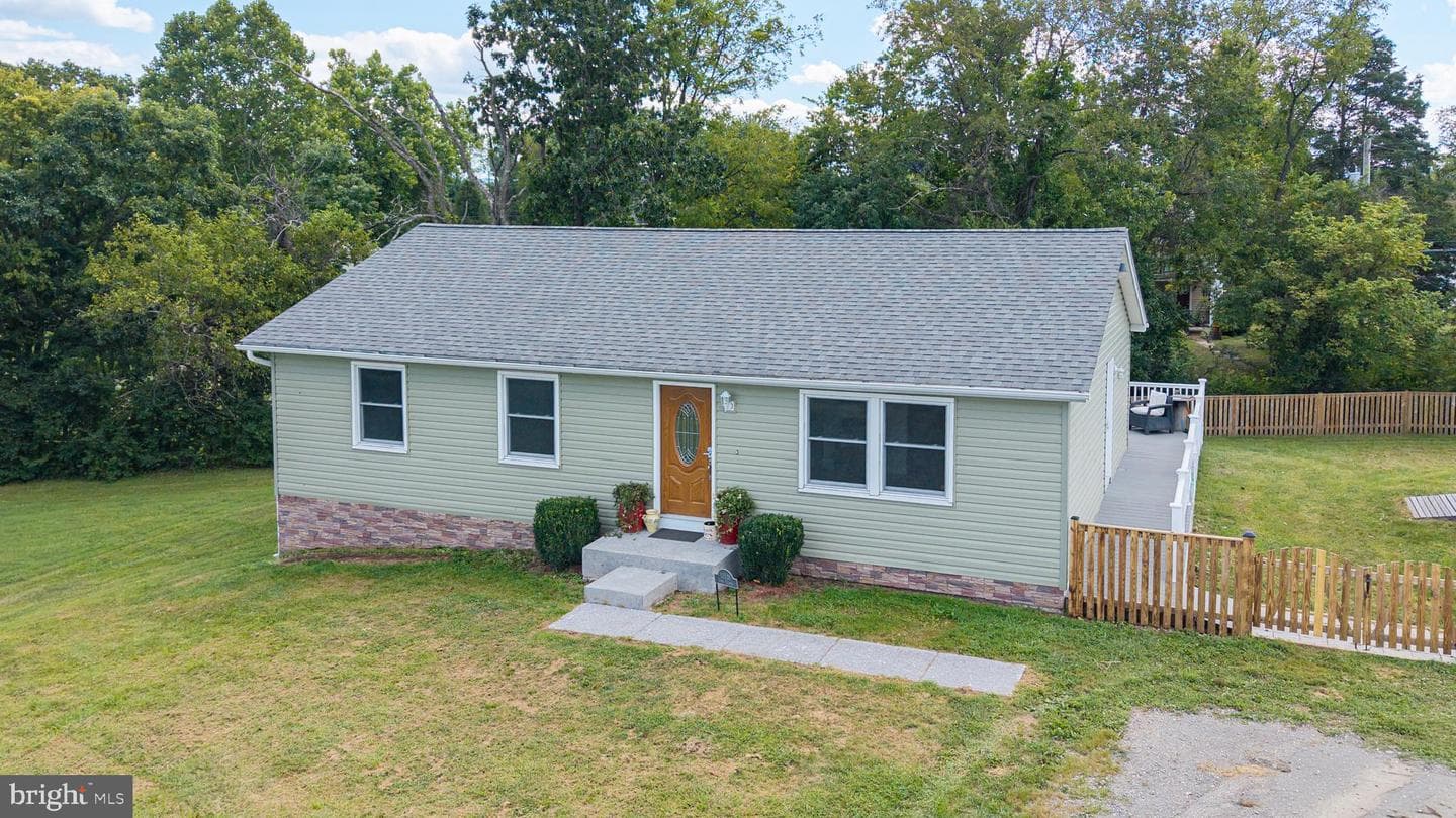 11531 Lord Fairfax Highway photo 62