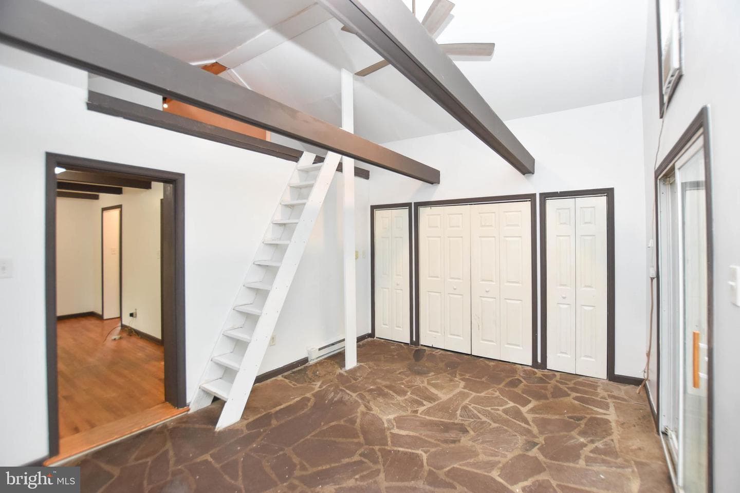 420 White Oak Lane photo 14
