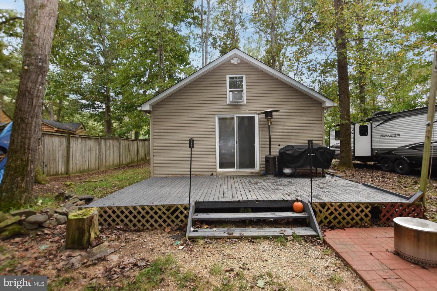 420 White Oak Lane photo 21