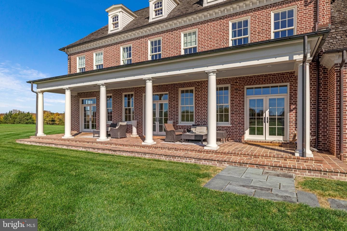 1077 Ginns Road photo 107