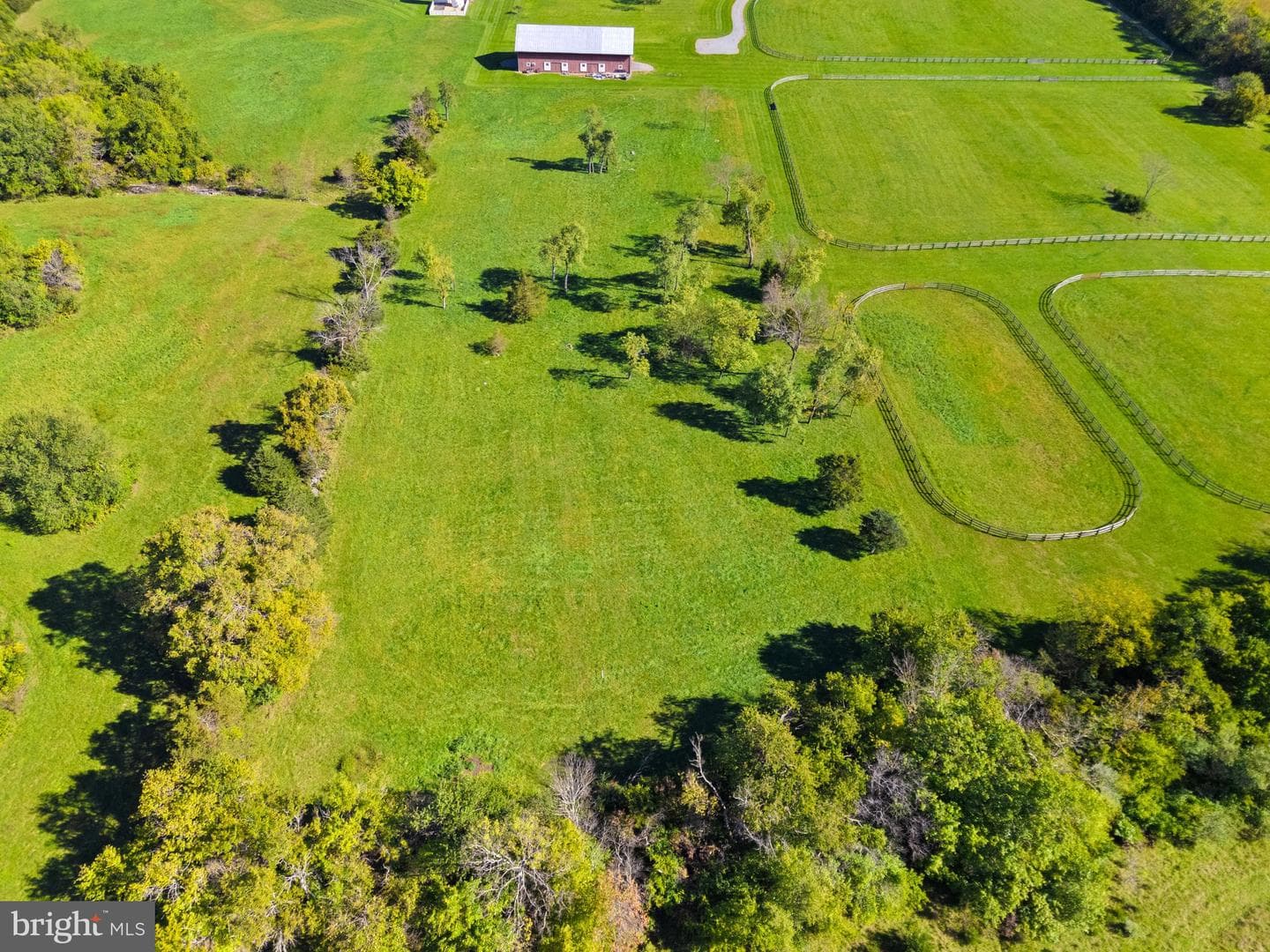 1077 Ginns Road photo 123