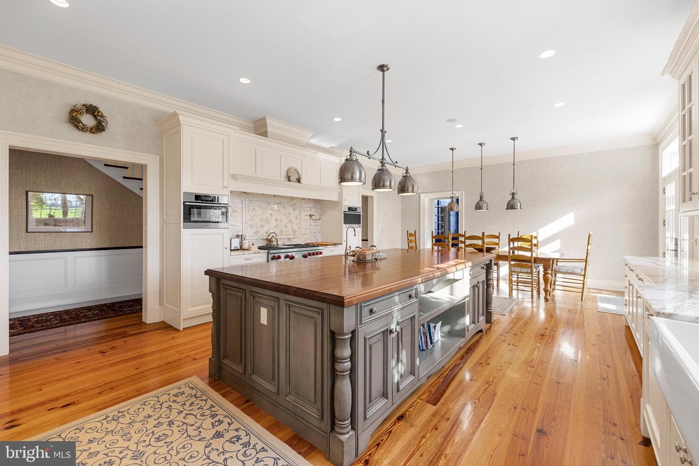1077 Ginns Road photo 22