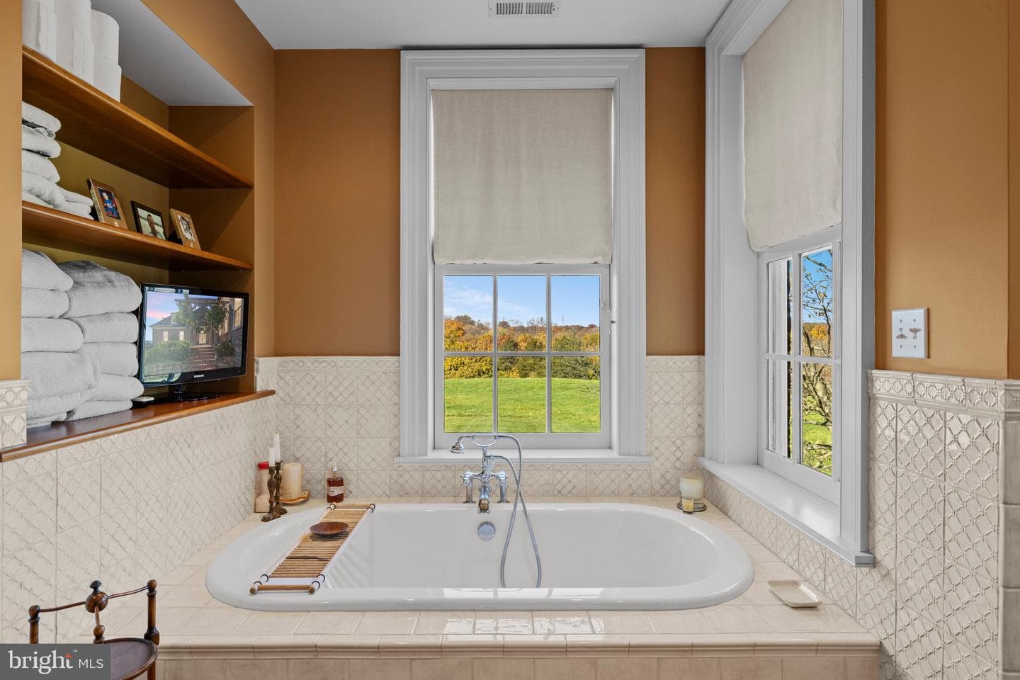 1077 Ginns Road photo 63