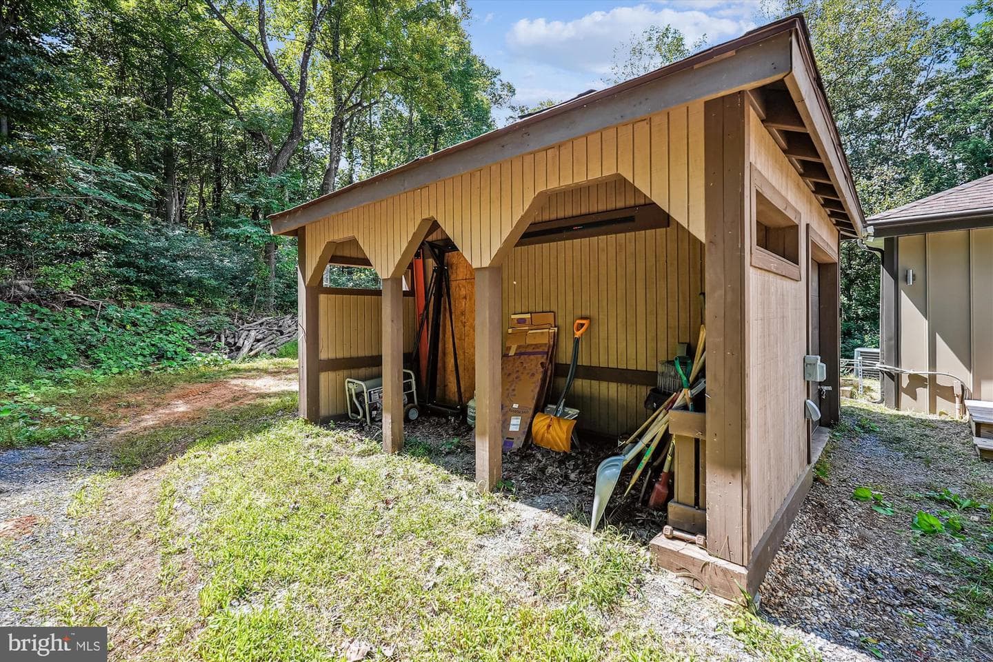 21826 Blue Ridge Mtn Road photo 12