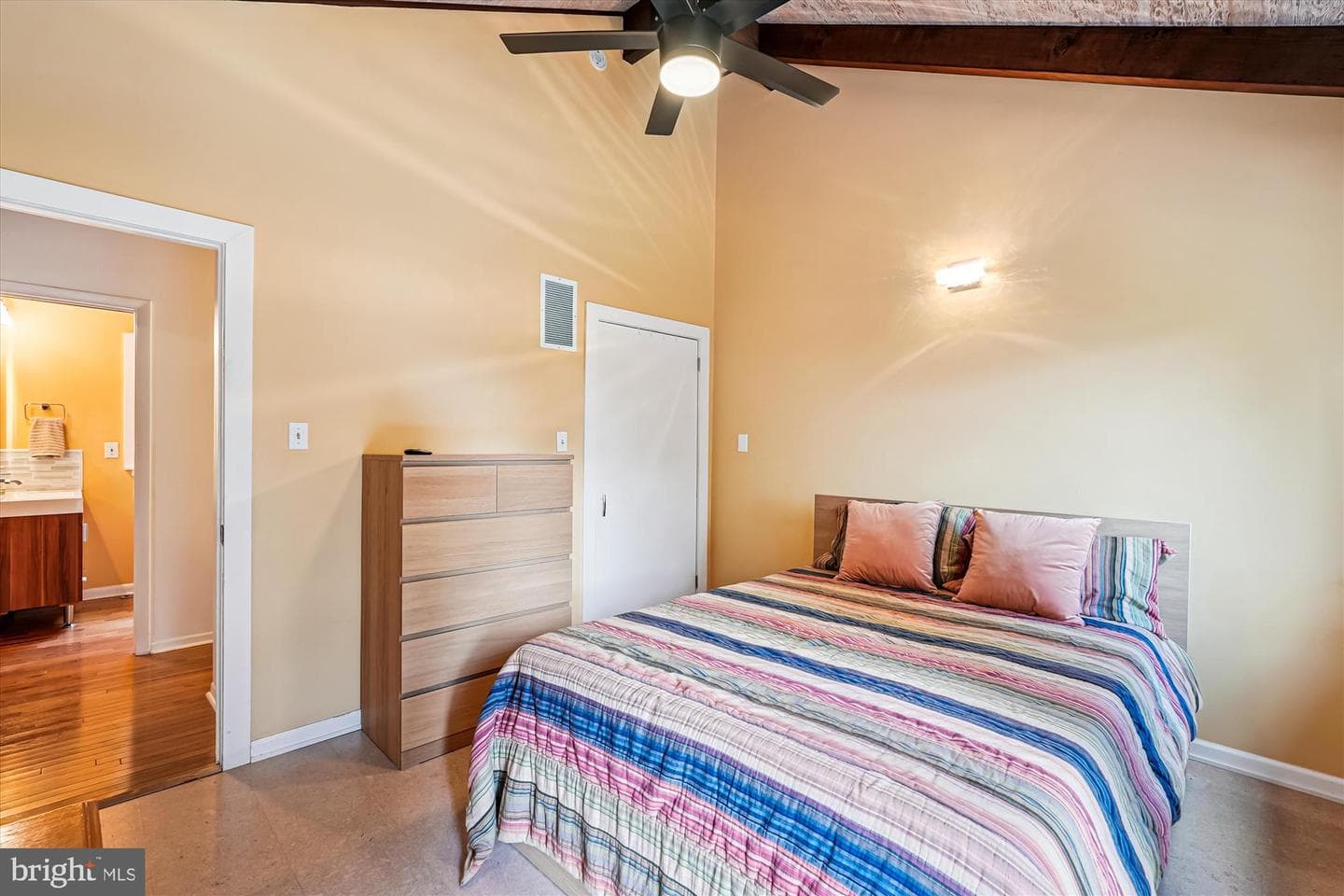 21826 Blue Ridge Mtn Road photo 44