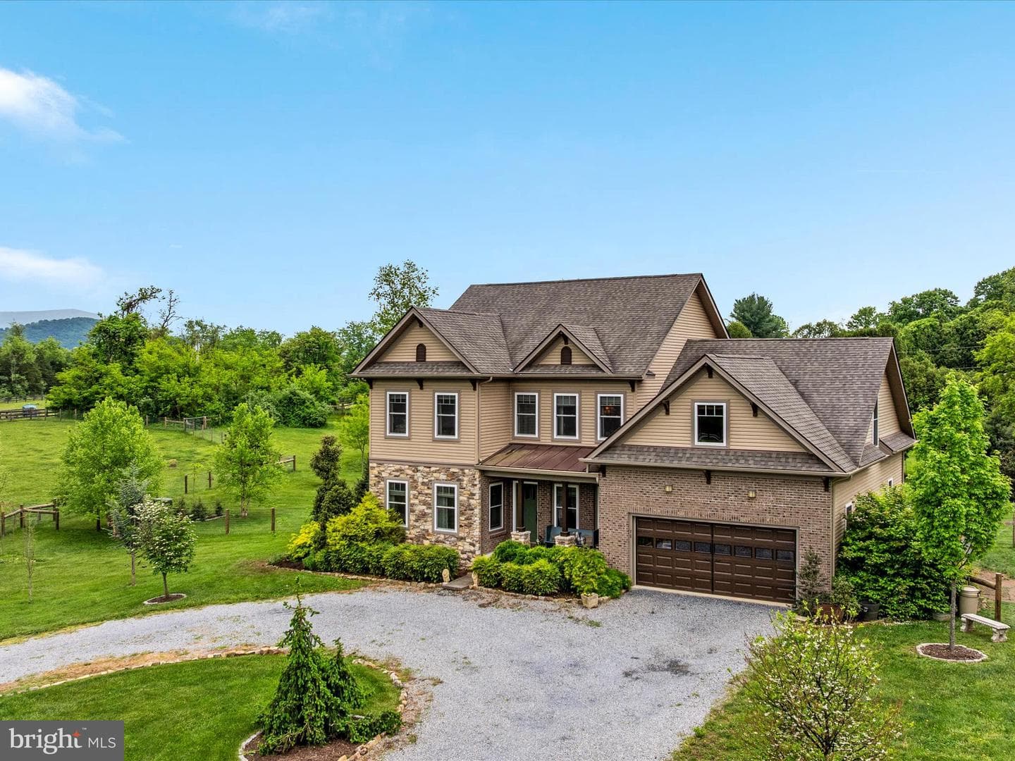 78 Burch Lane photo 3