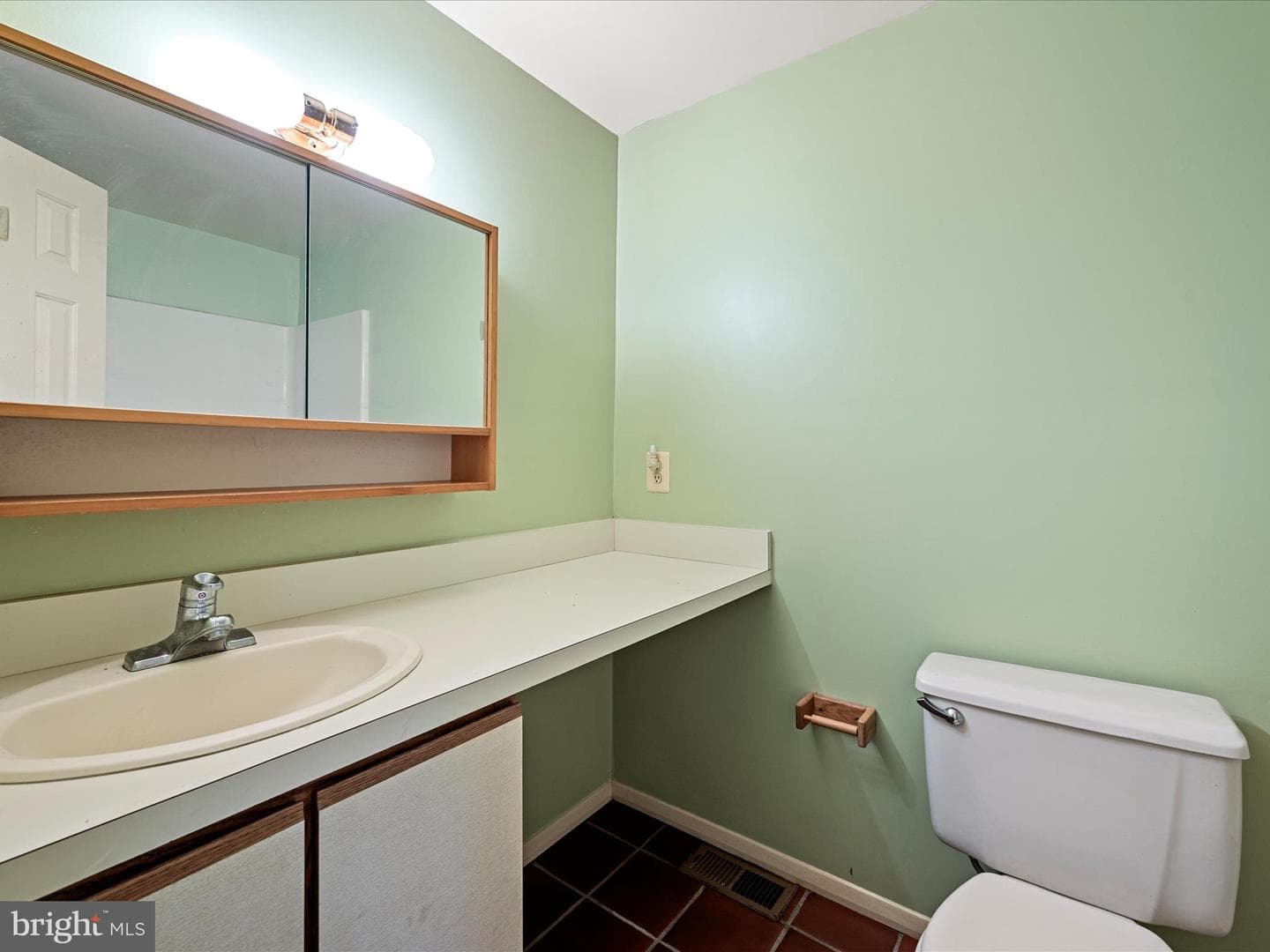 616 Chestnut Lane photo 22