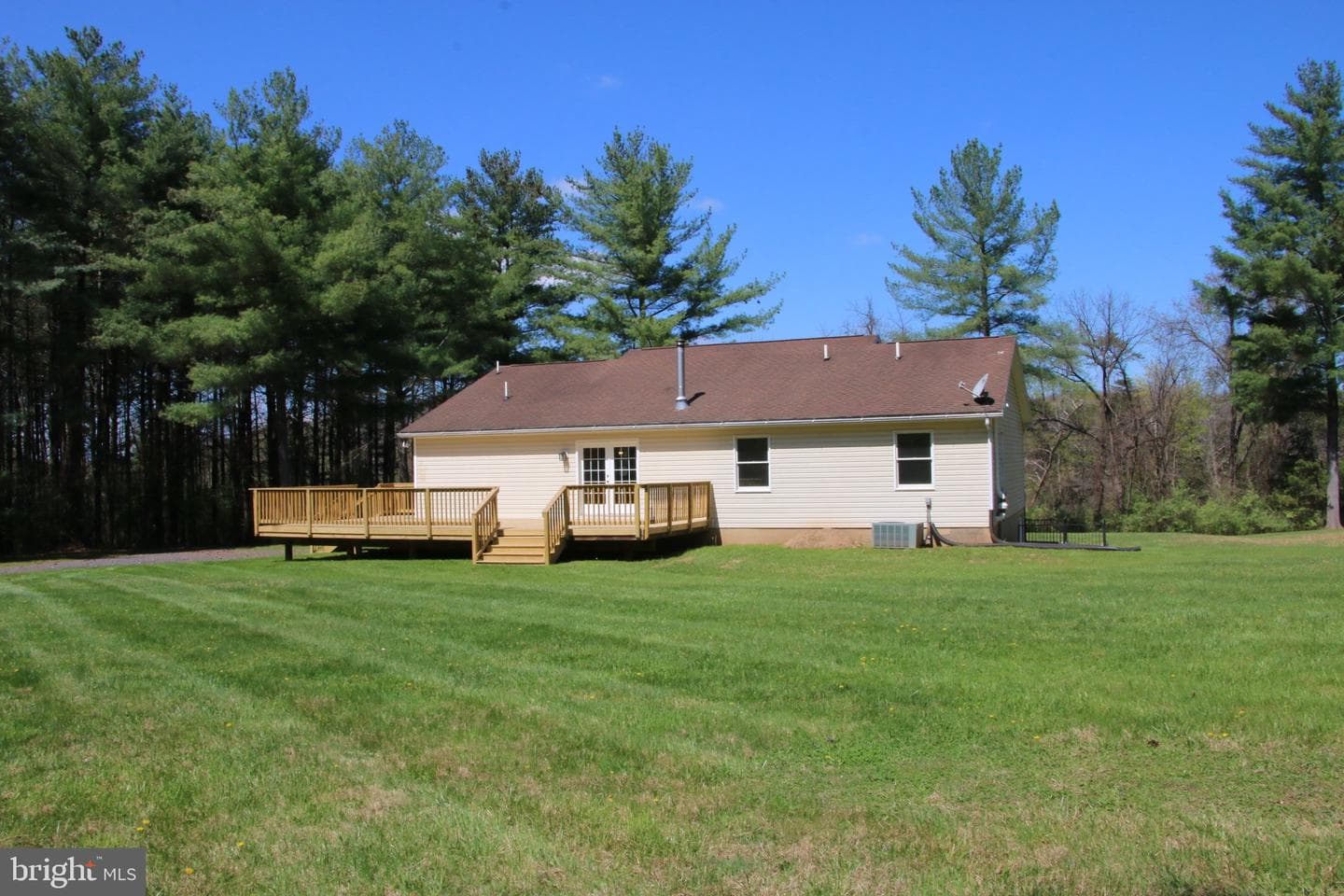 2983 Old Winchester Road photo 5