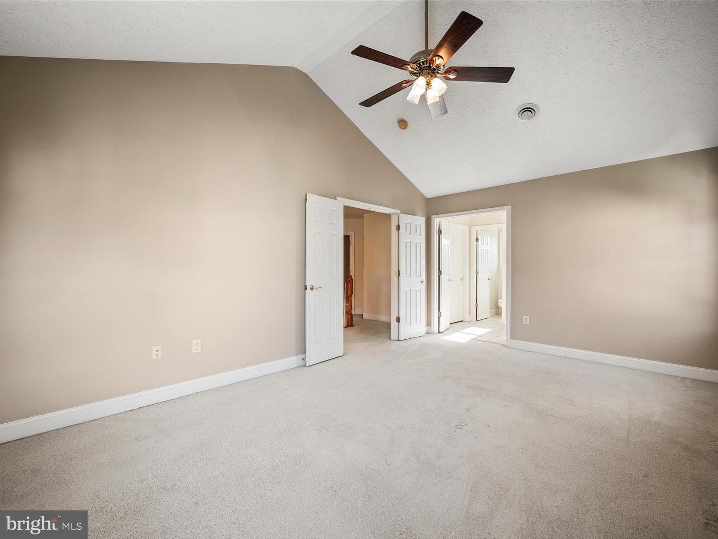 317 Henderson Court photo 33