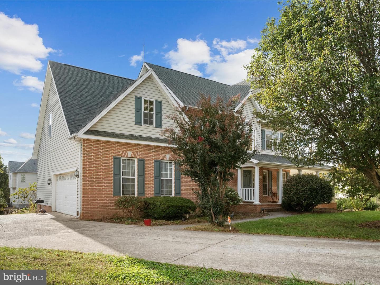 317 Henderson Court photo 4