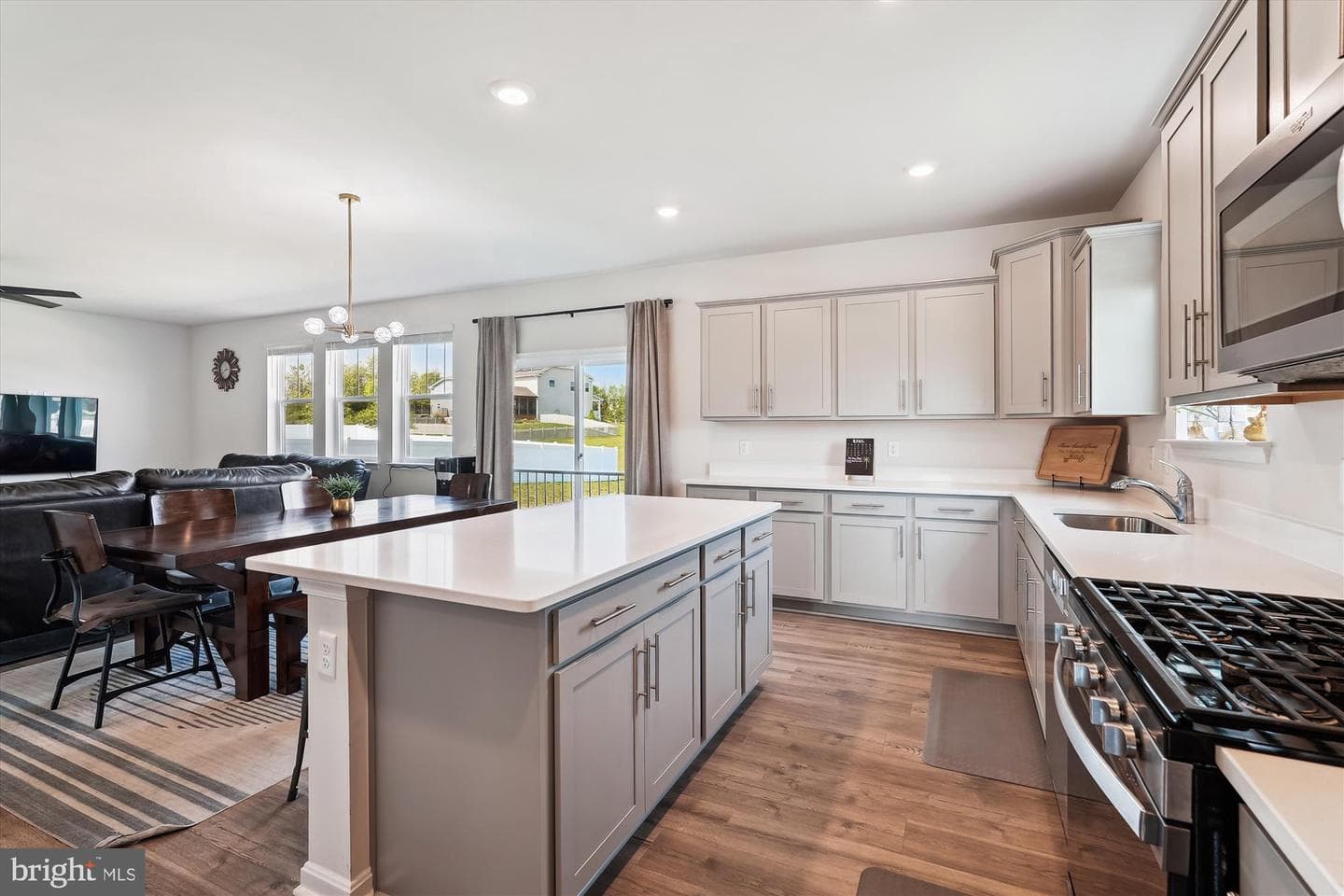 348 Tyson Drive photo 18
