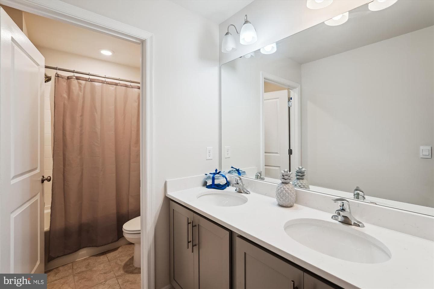 348 Tyson Drive photo 36