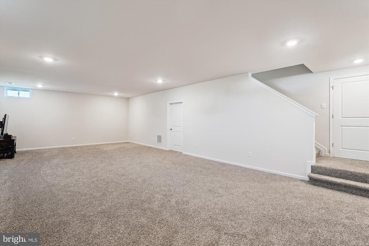 348 Tyson Drive photo 39