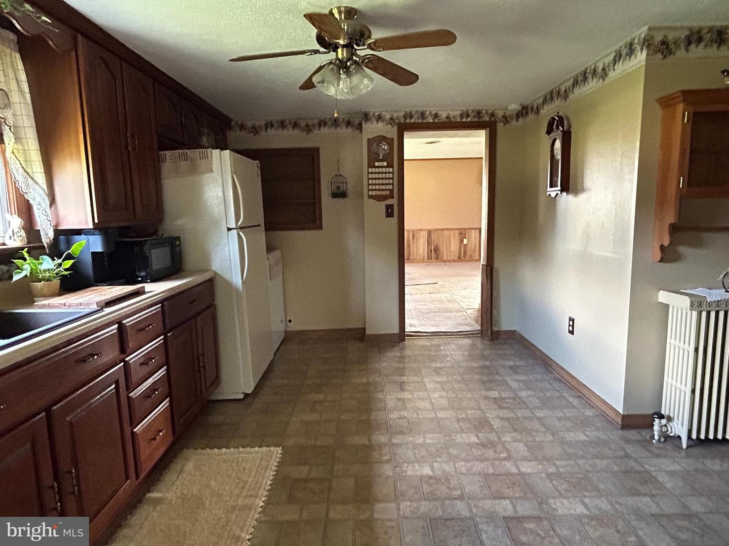 238 Walnut Street photo 10