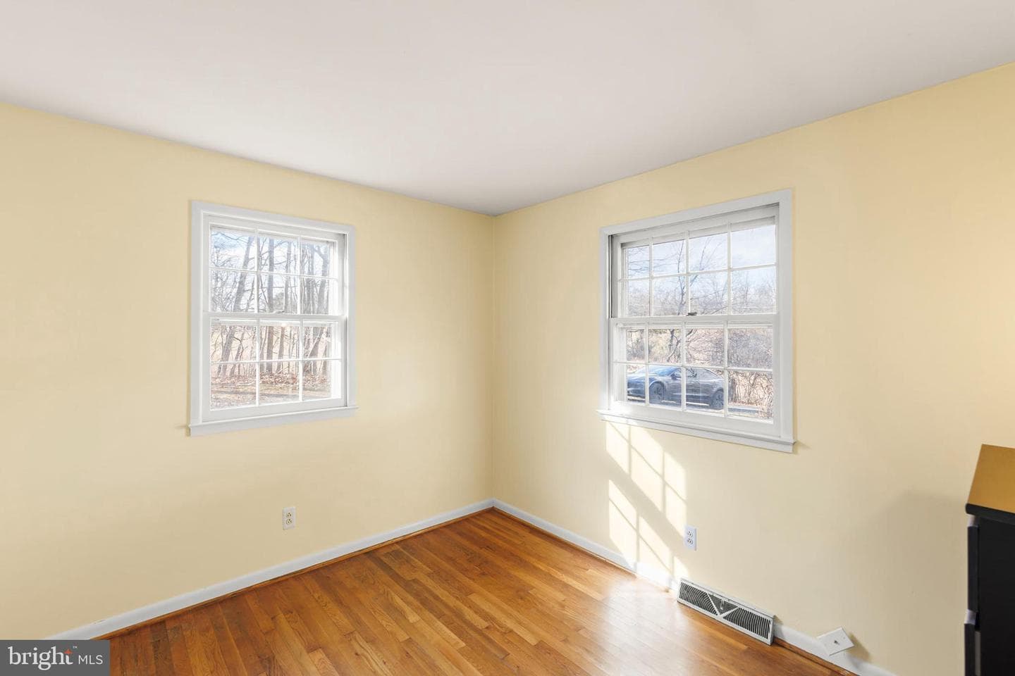 304 Garden Road photo 16