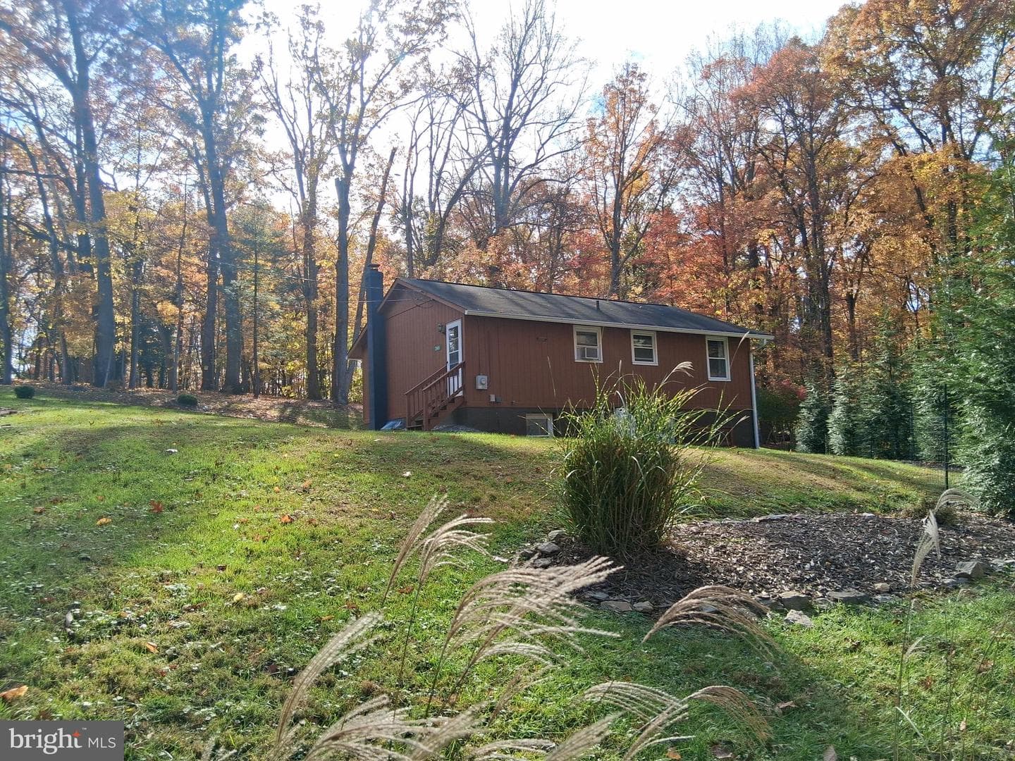 246 Laurel Lane photo 10