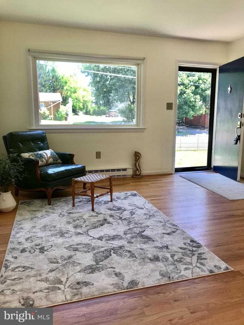 311 S Buckmarsh Street photo 12