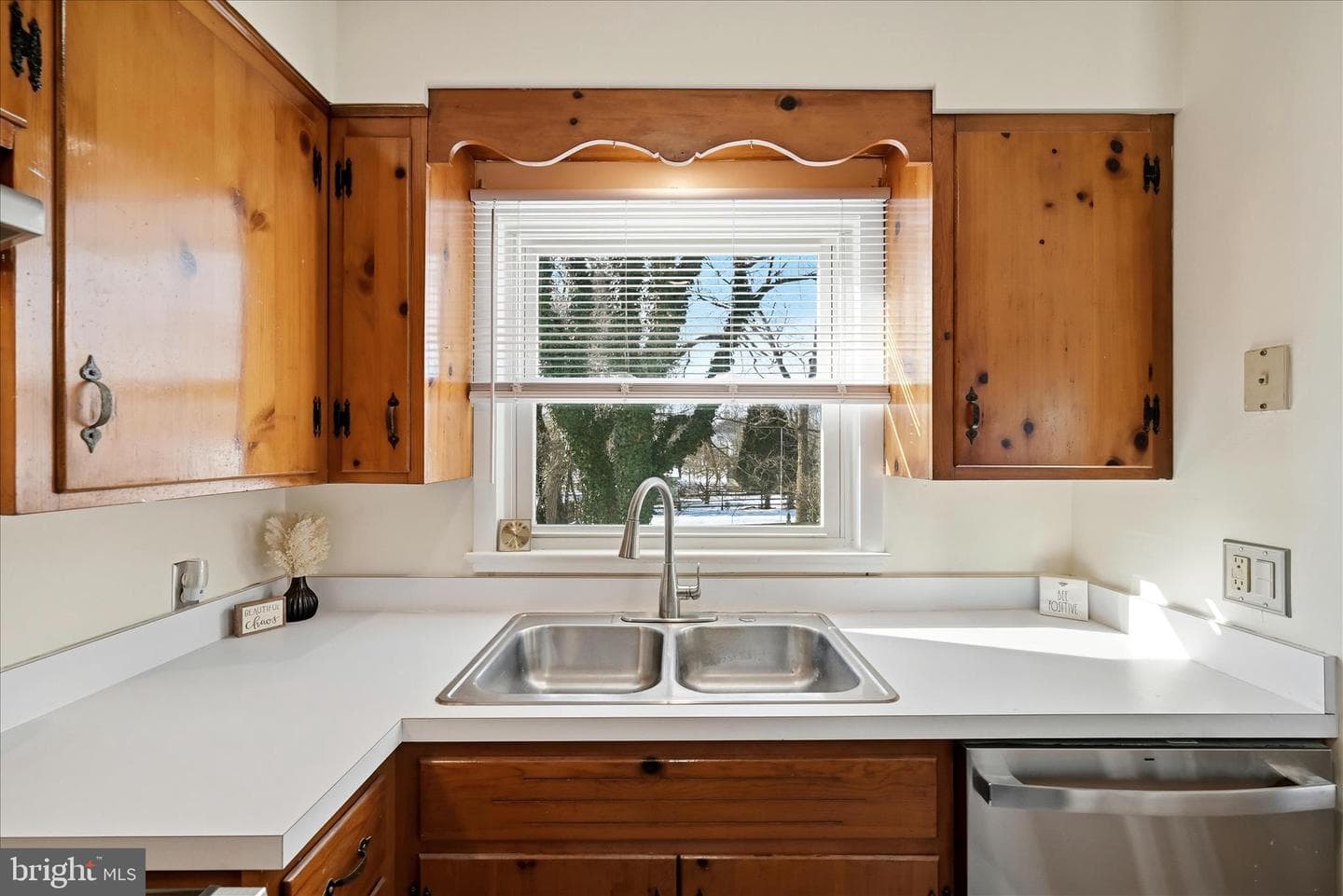 311 S Buckmarsh Street photo 21