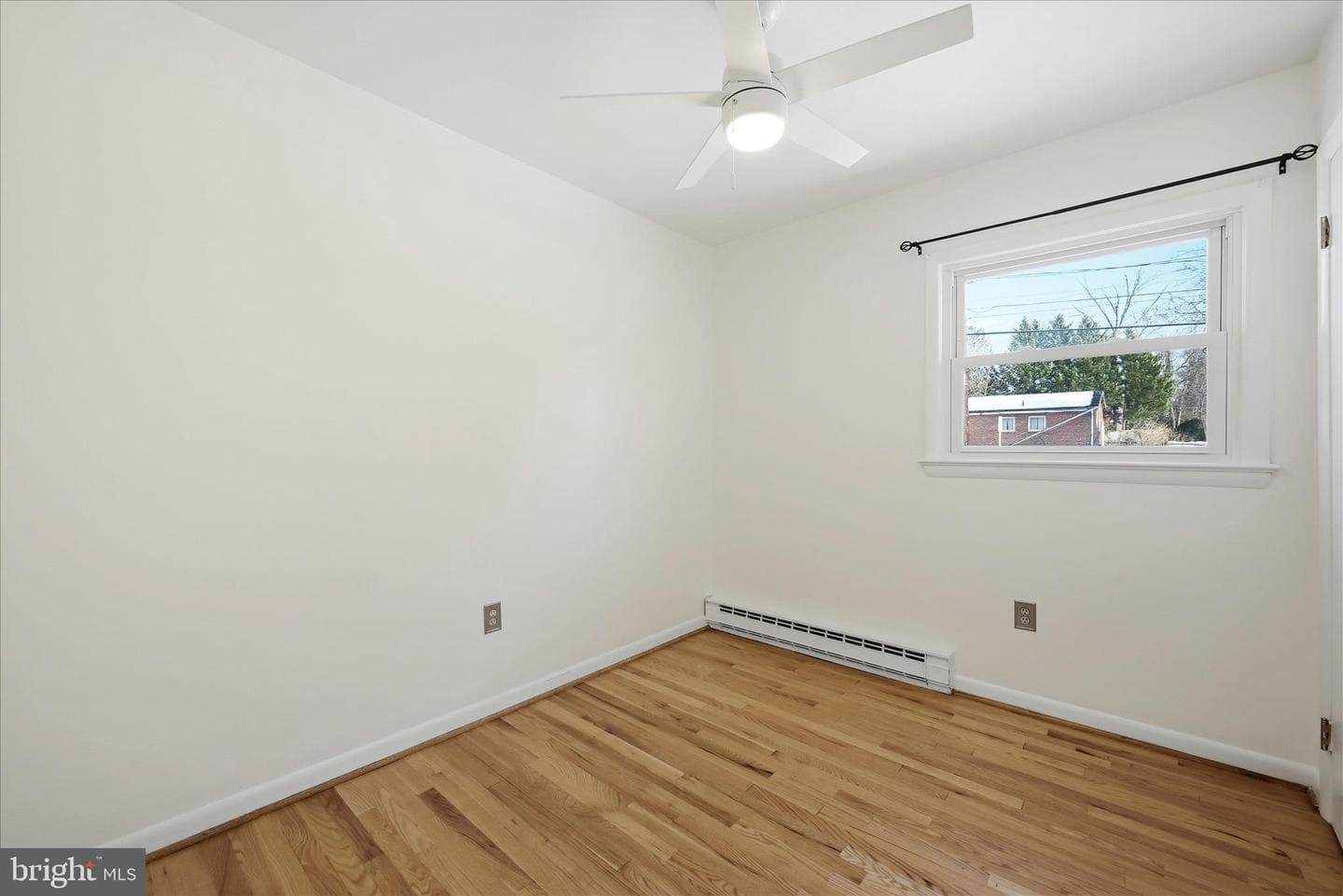 311 S Buckmarsh Street photo 27