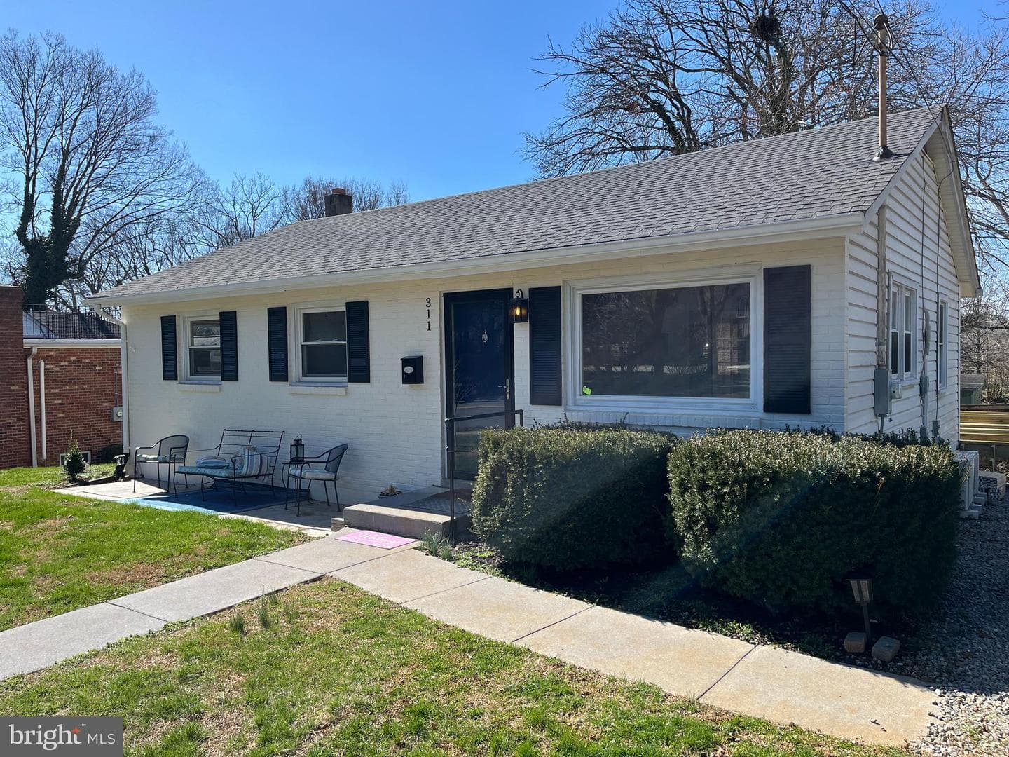 311 S Buckmarsh Street photo 4