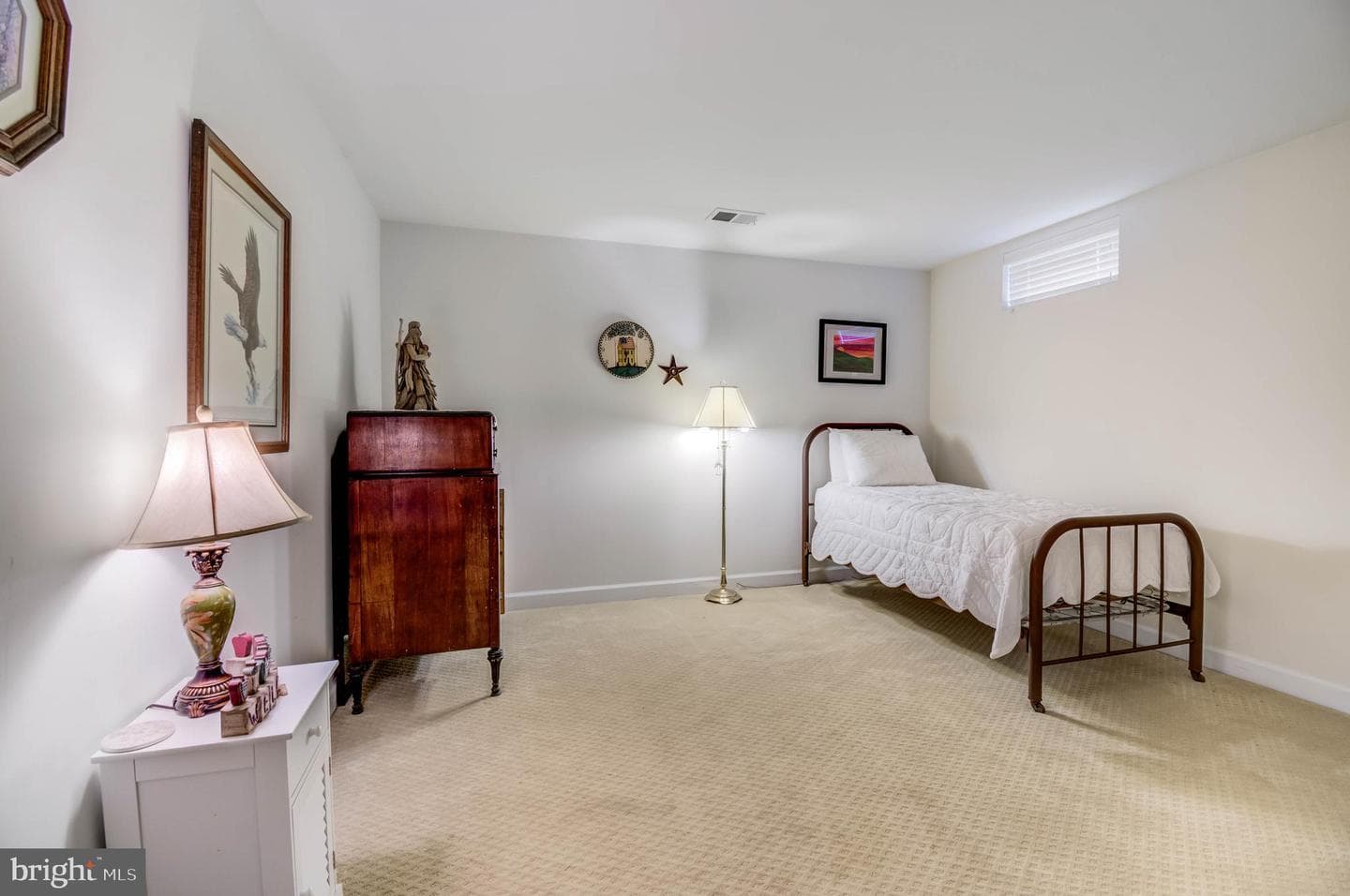 113 Roseville Court photo 41