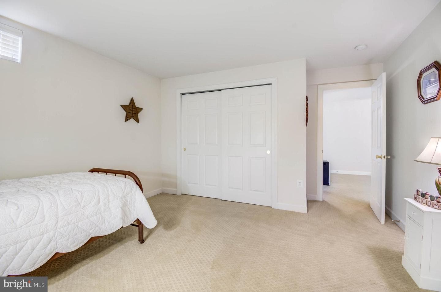 113 Roseville Court photo 42