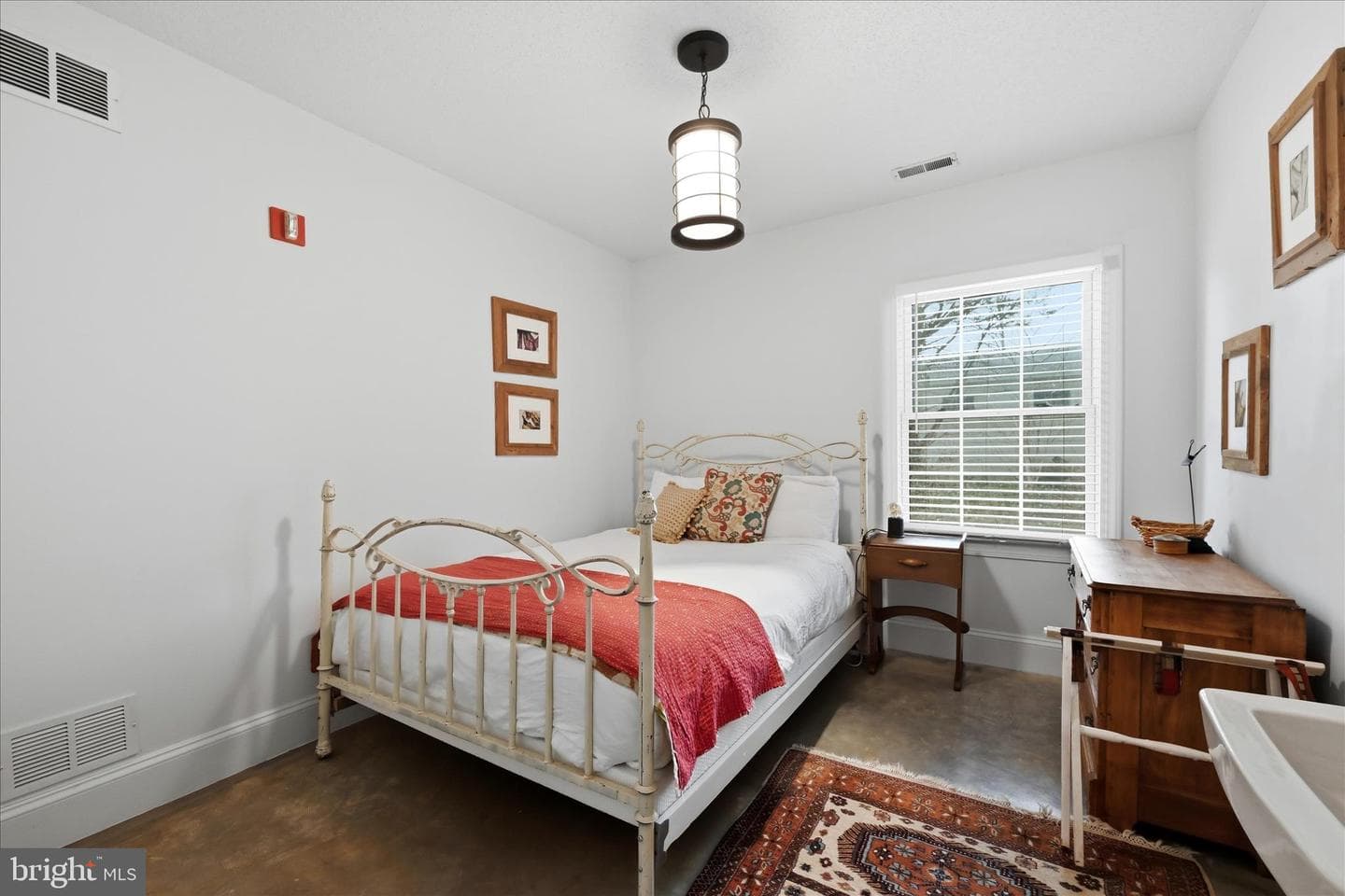 210 W Main Street photo 52