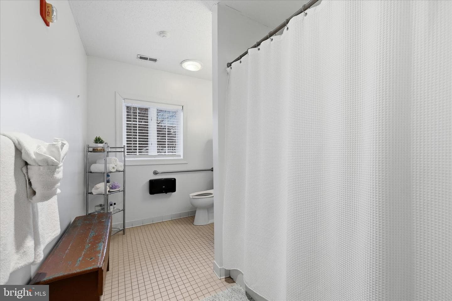 210 W Main Street photo 60