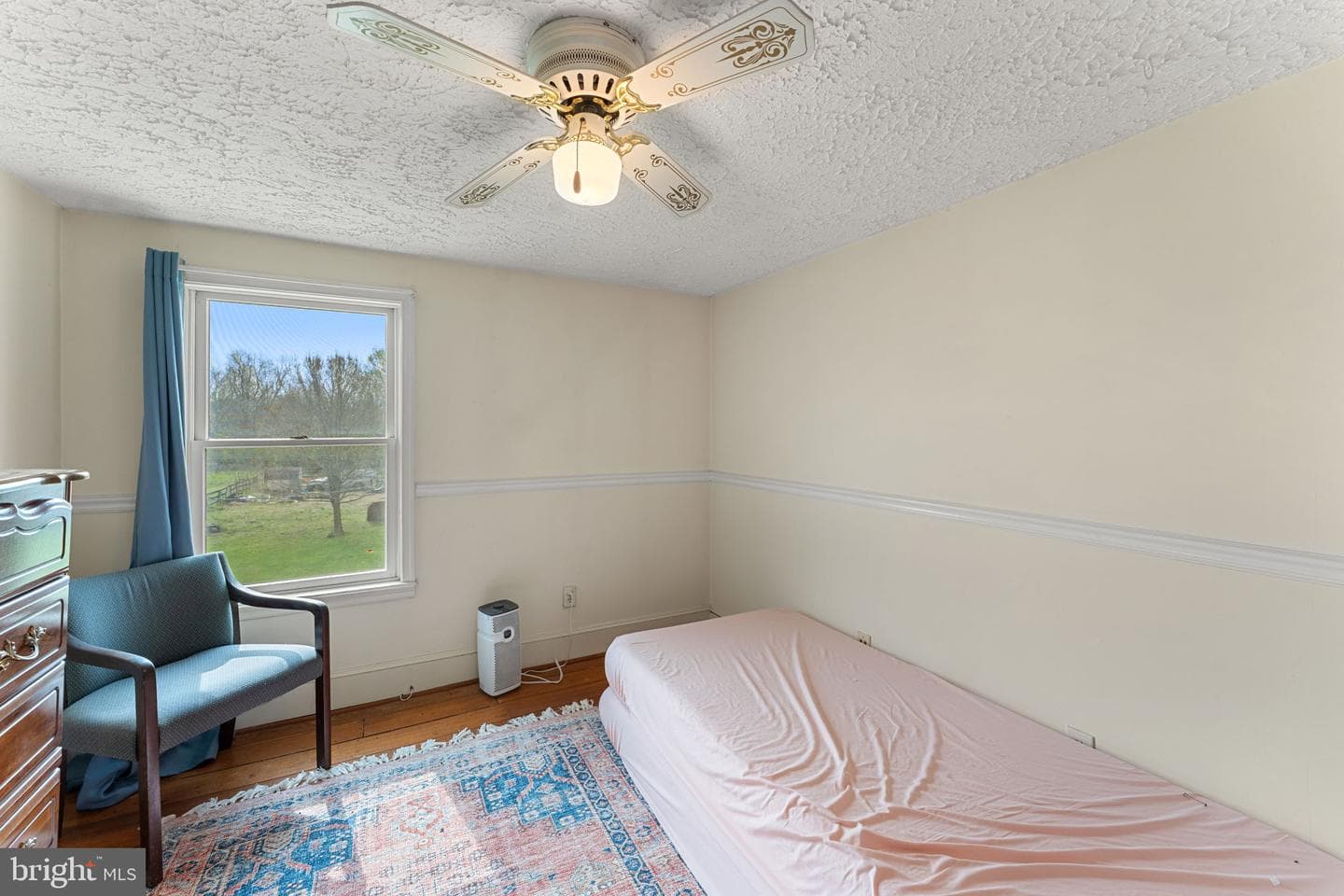 420 Russell Road photo 35