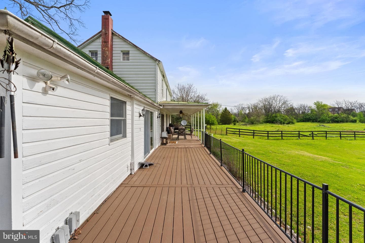 420 Russell Road photo 42