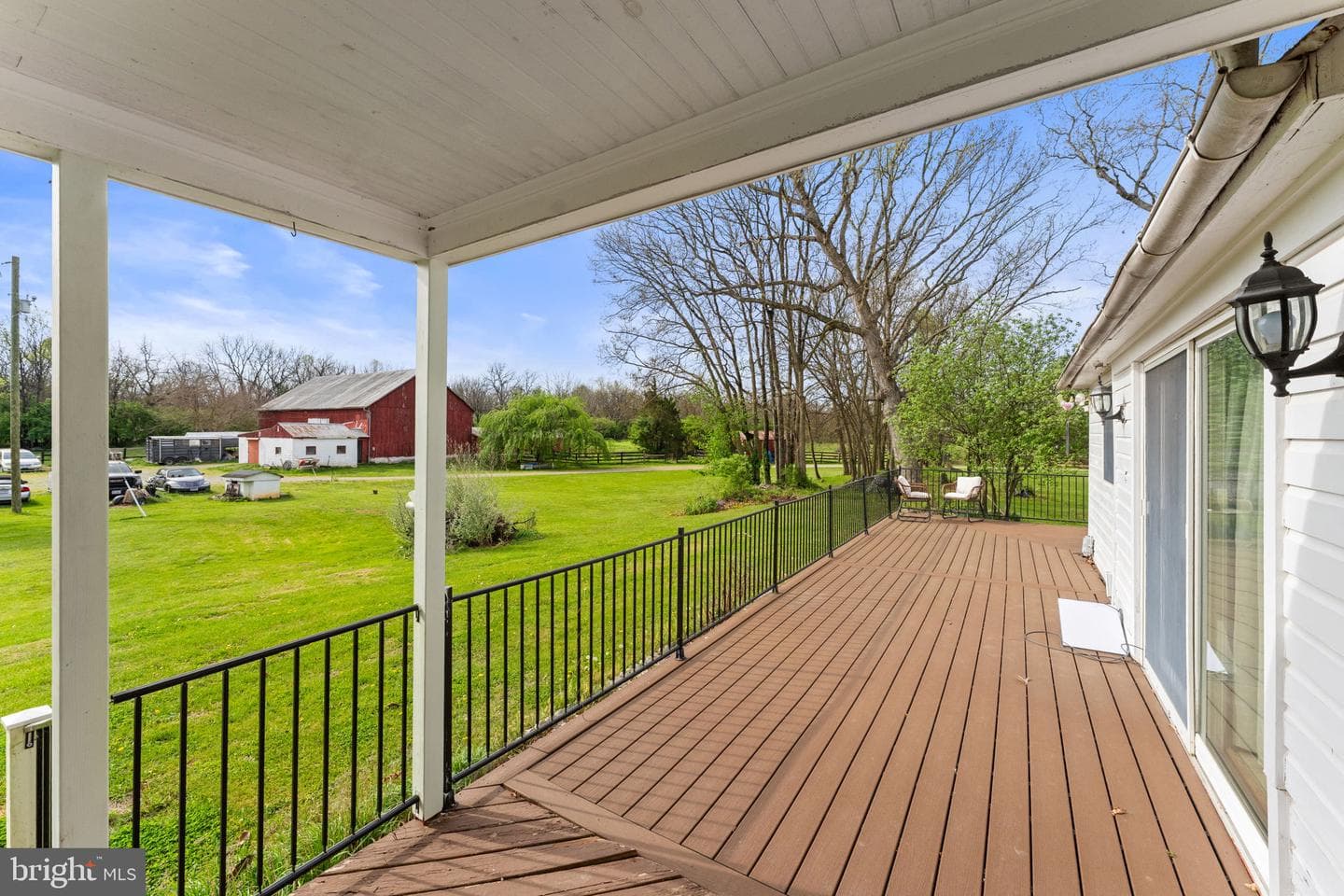 420 Russell Road photo 43
