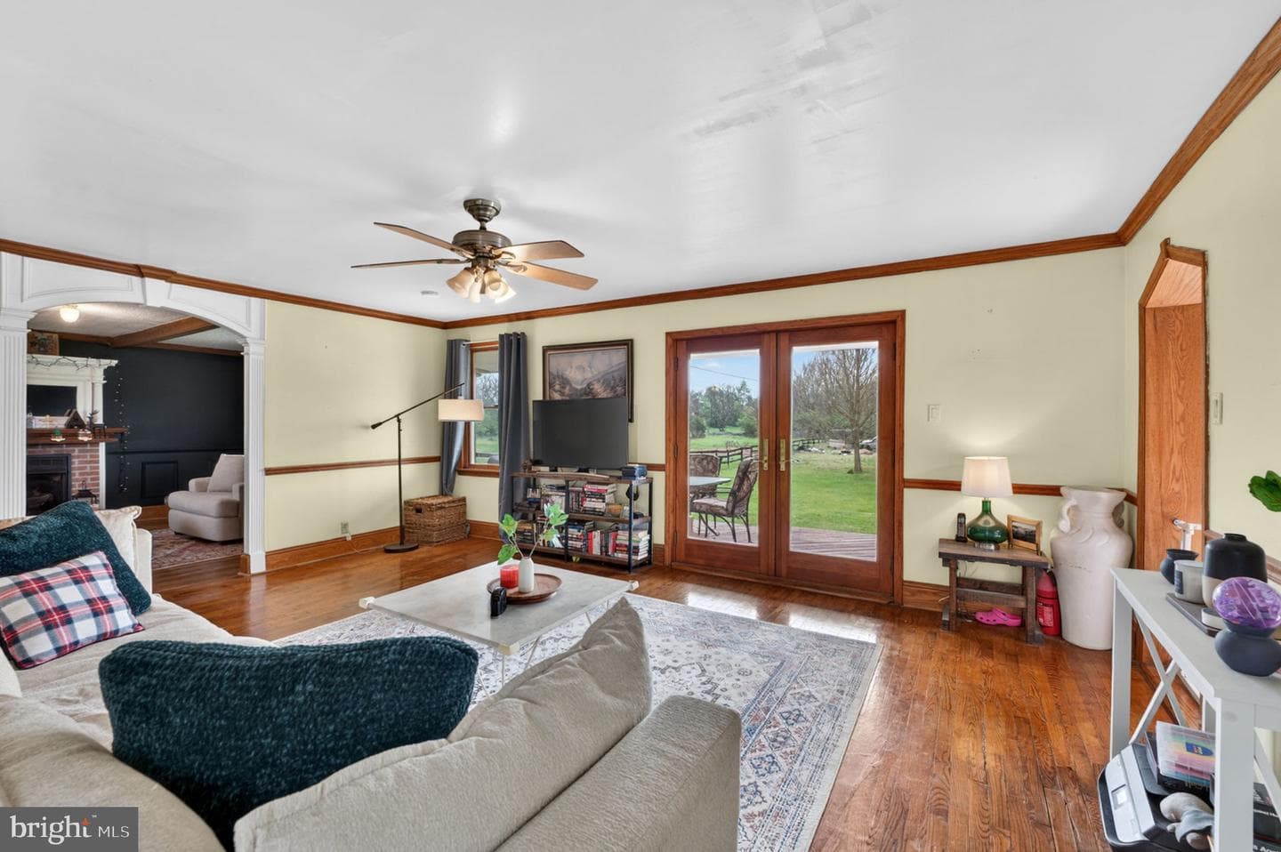 420 Russell Road photo 9