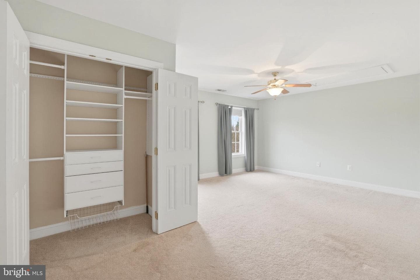 413 Montgomery Court photo 50