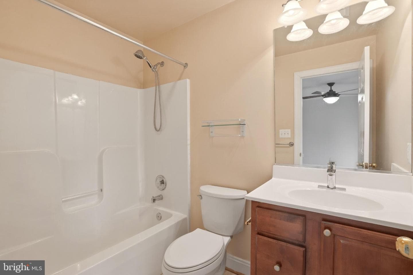 413 Montgomery Court photo 56