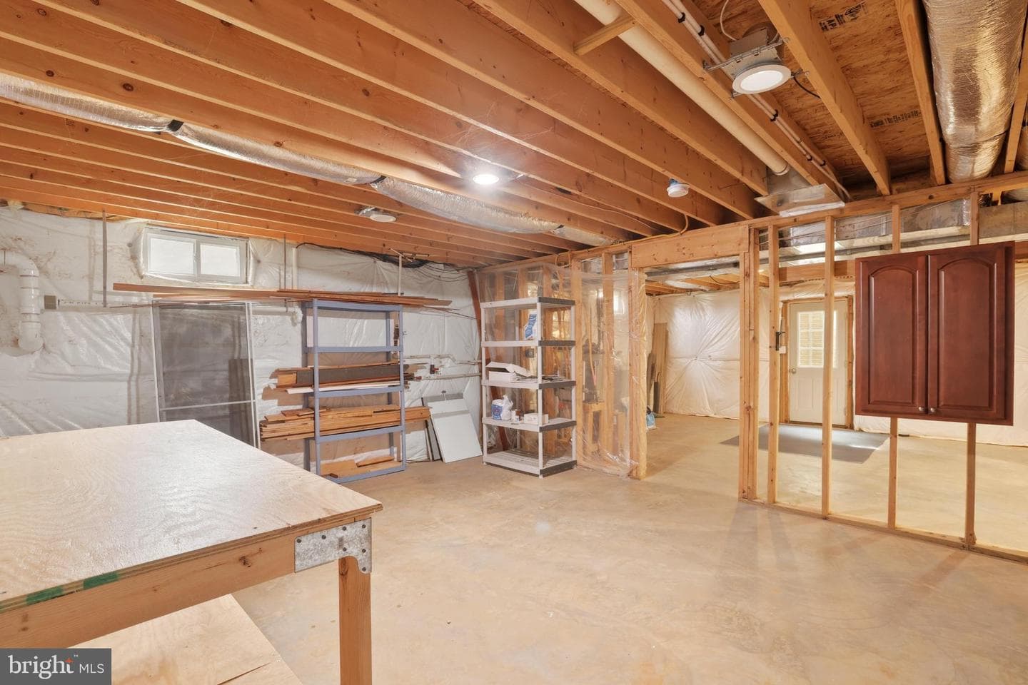 413 Montgomery Court photo 64