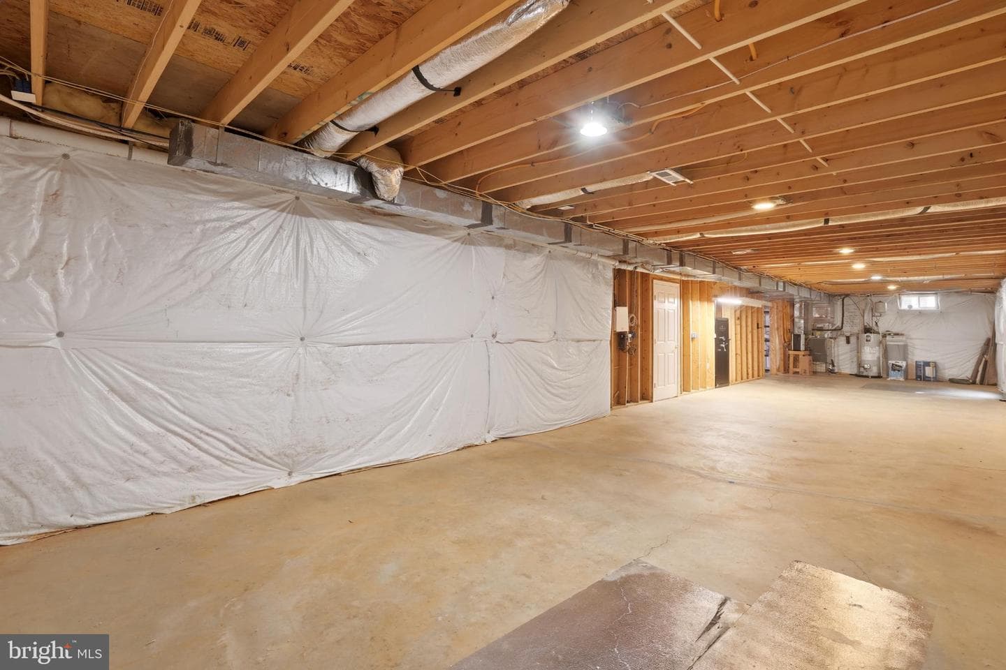 413 Montgomery Court photo 66