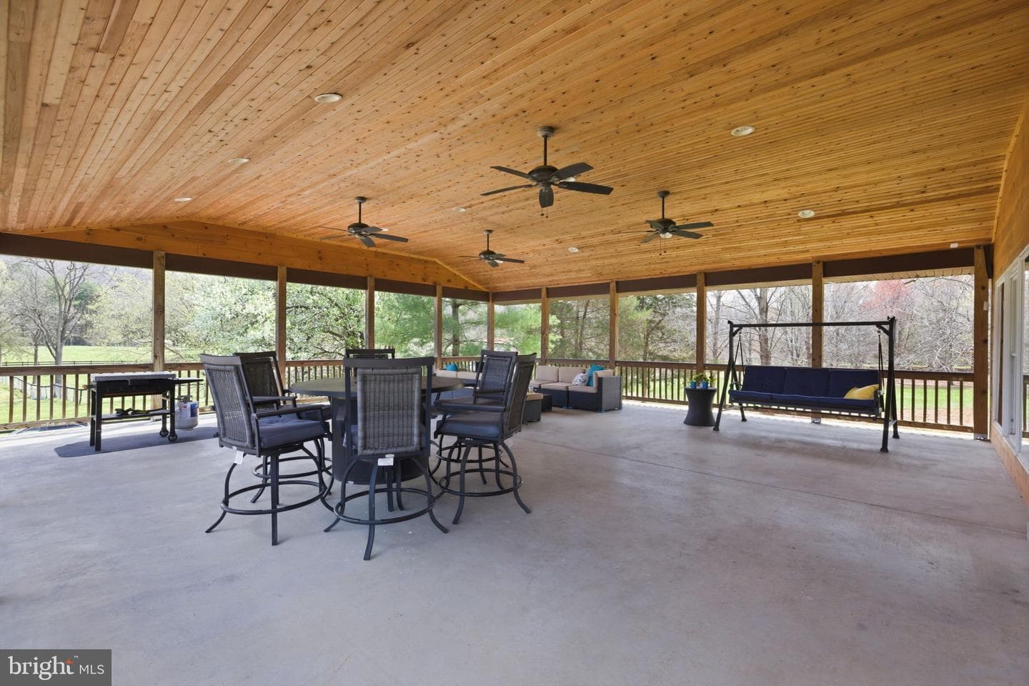 1527 Shenandoah River Lane photo 42