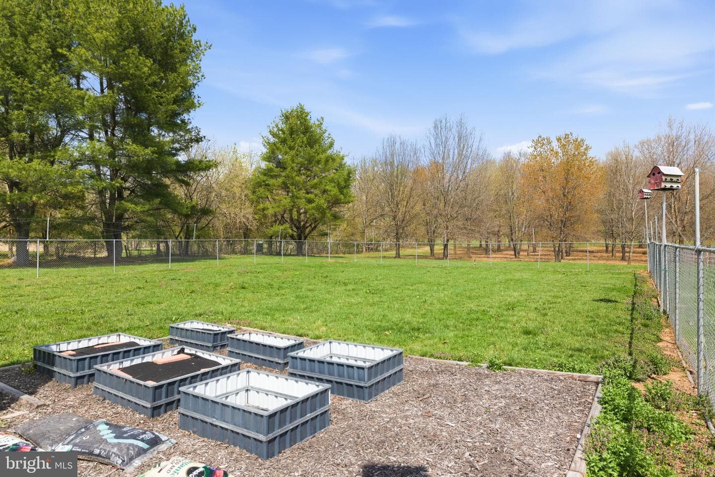 1527 Shenandoah River Lane photo 48