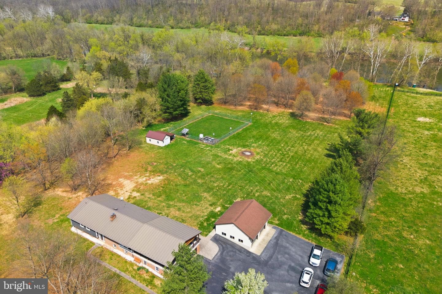 1527 Shenandoah River Lane photo 52