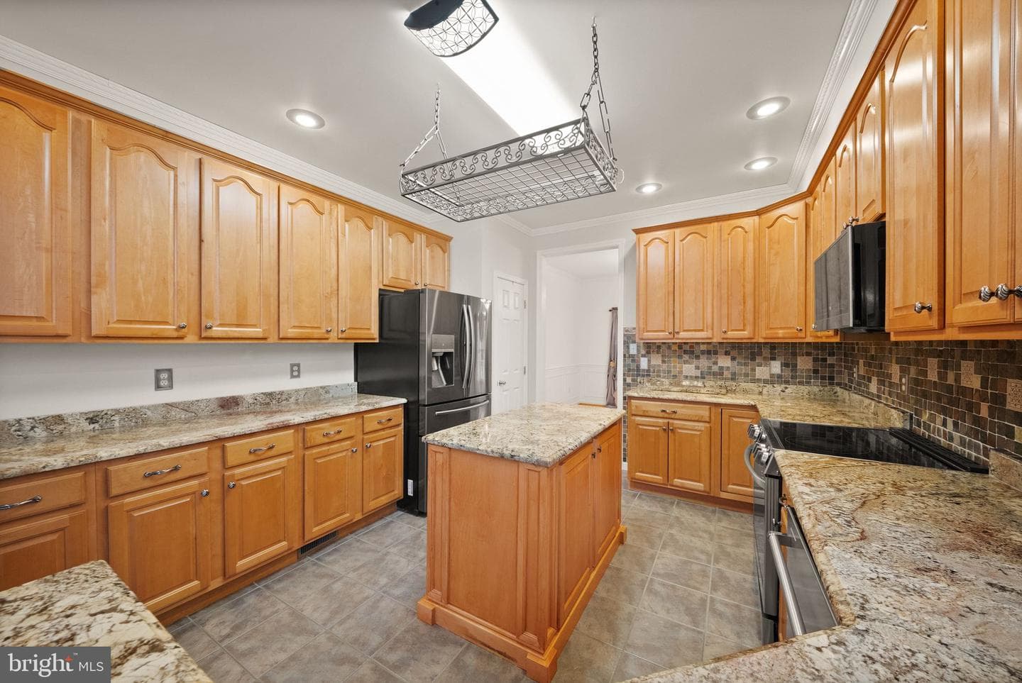 99 Fox Lane photo 29