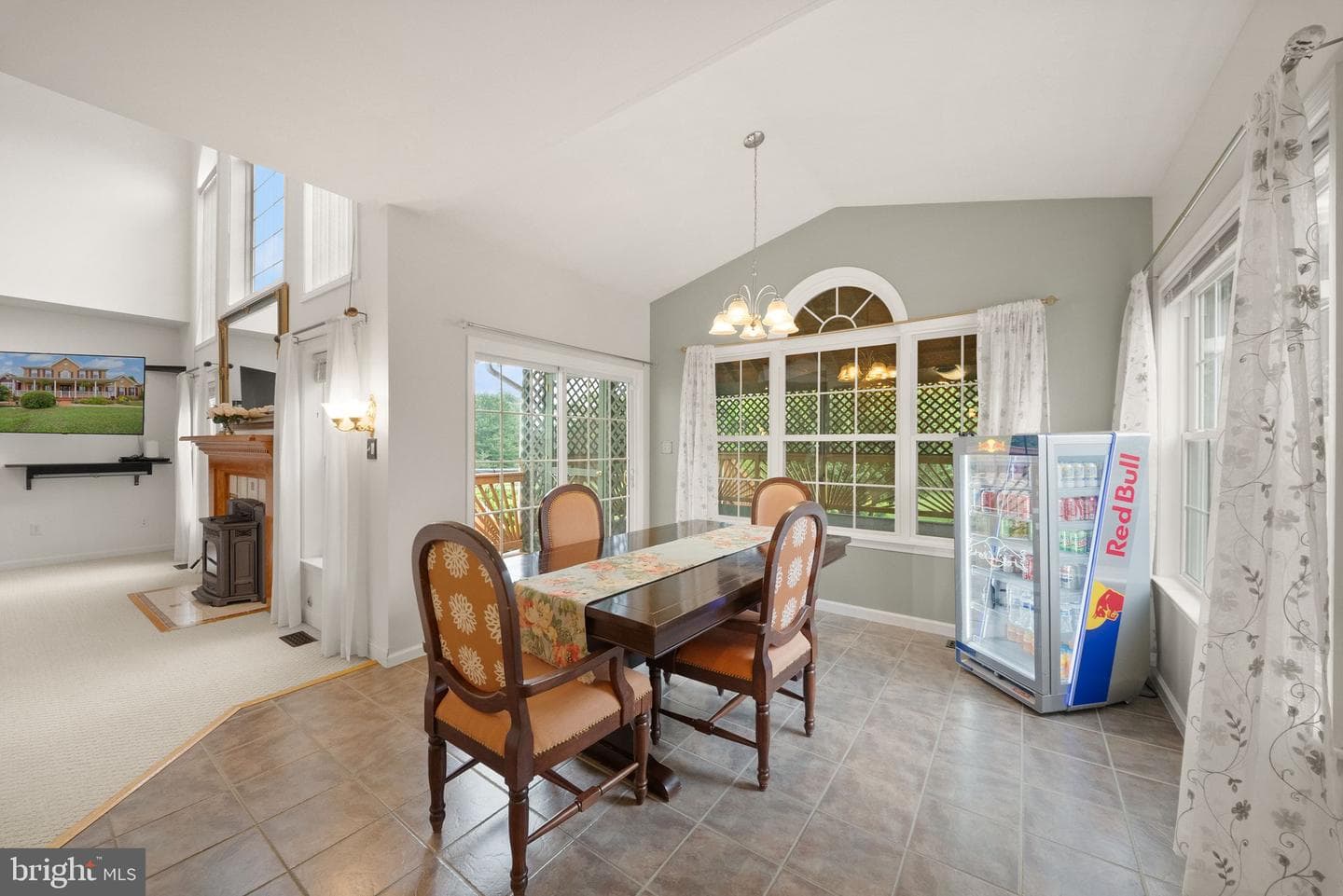 99 Fox Lane photo 35