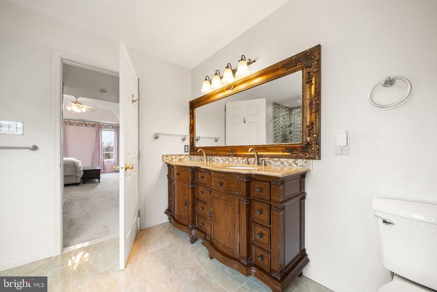 99 Fox Lane photo 60
