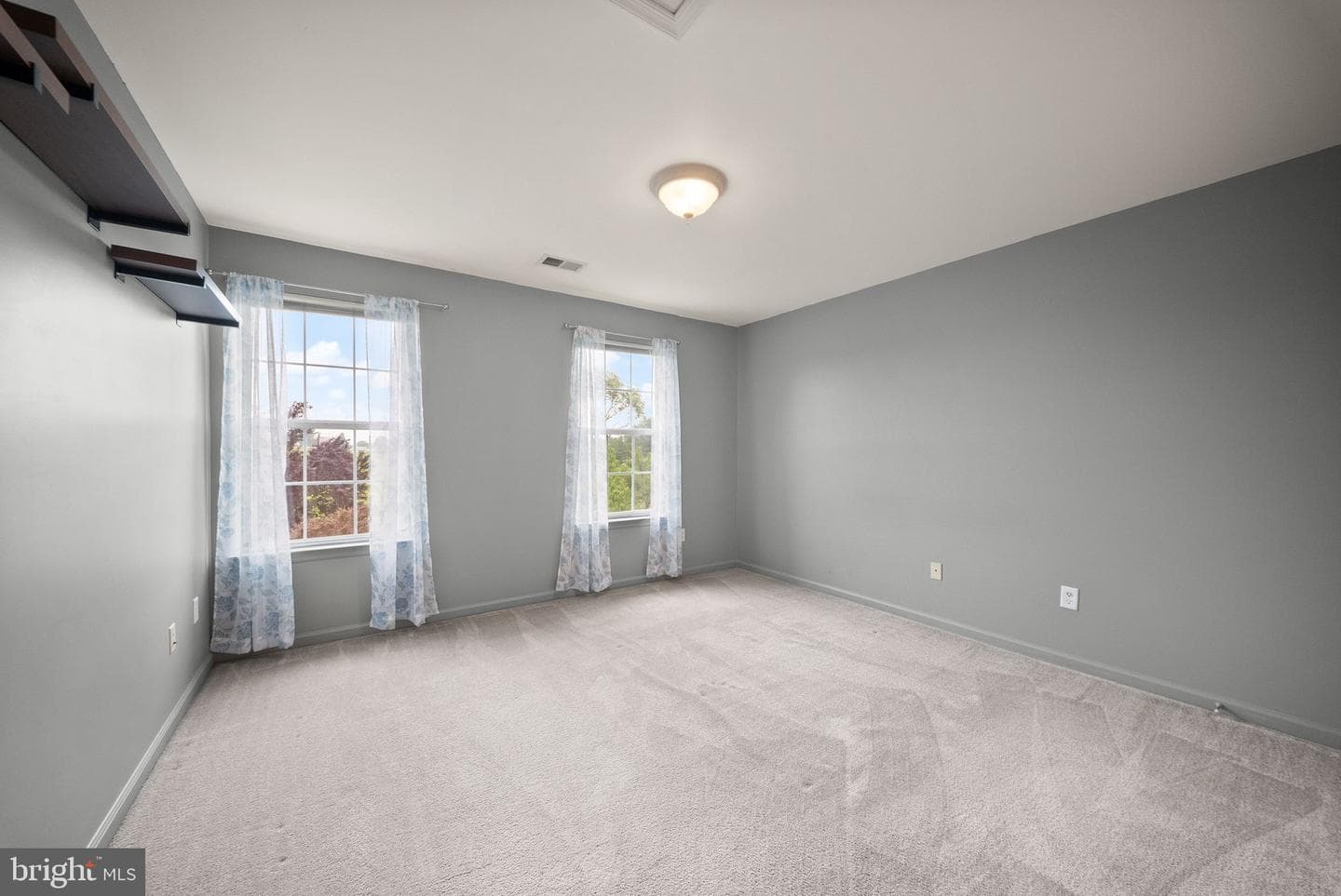 99 Fox Lane photo 65