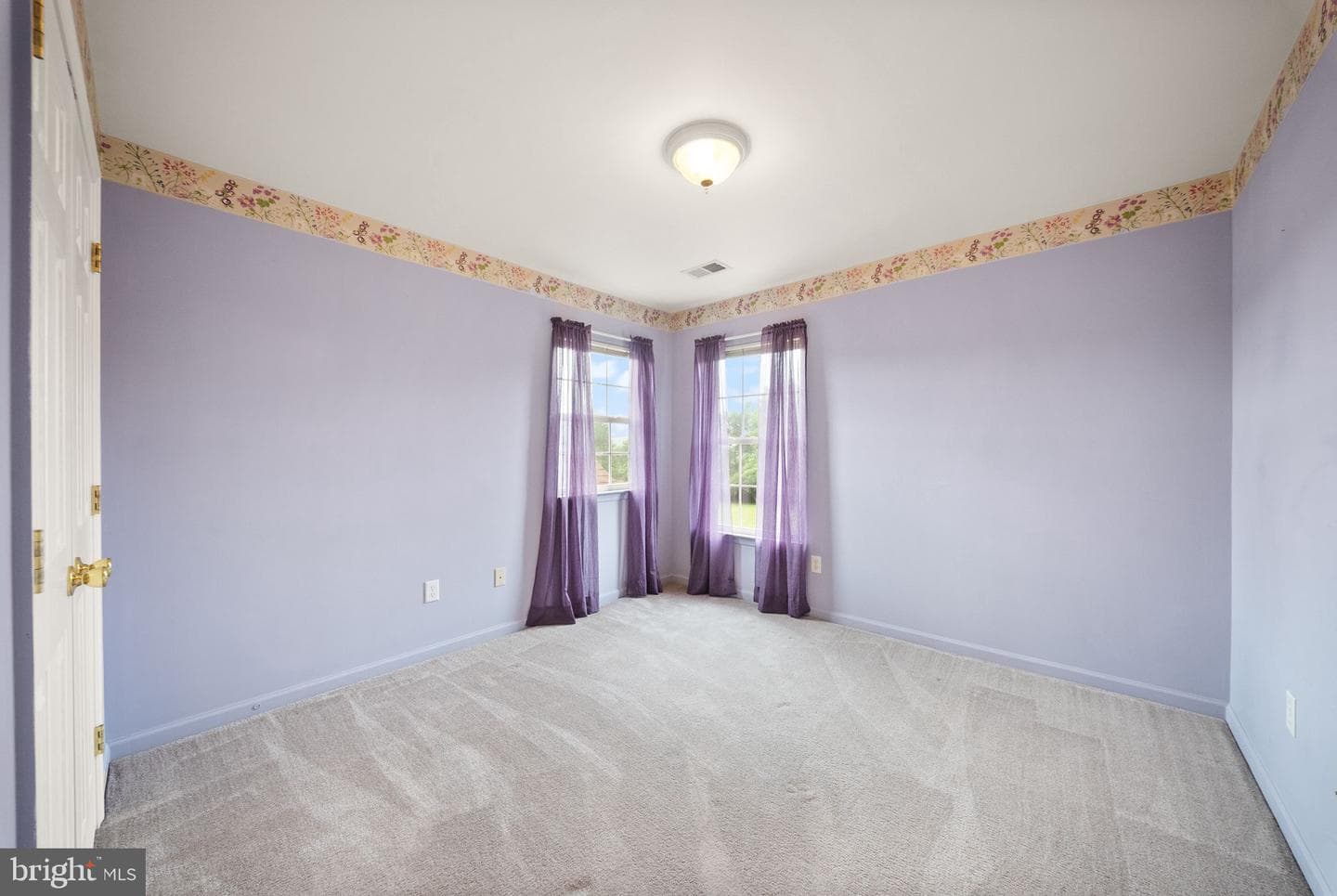 99 Fox Lane photo 67