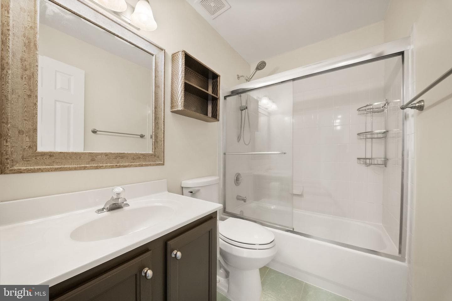99 Fox Lane photo 68