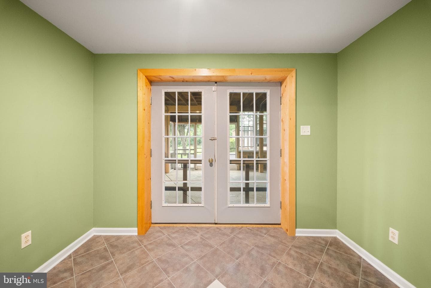 99 Fox Lane photo 83
