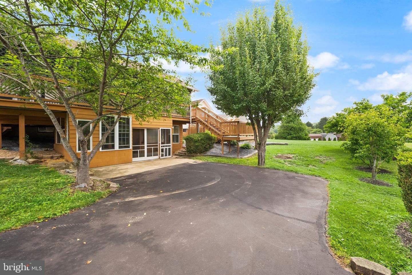 99 Fox Lane photo 87