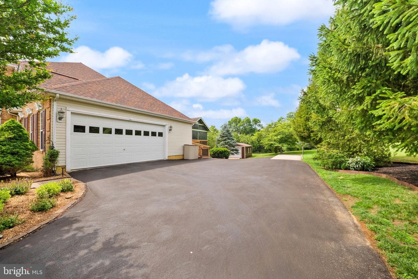 99 Fox Lane photo 88